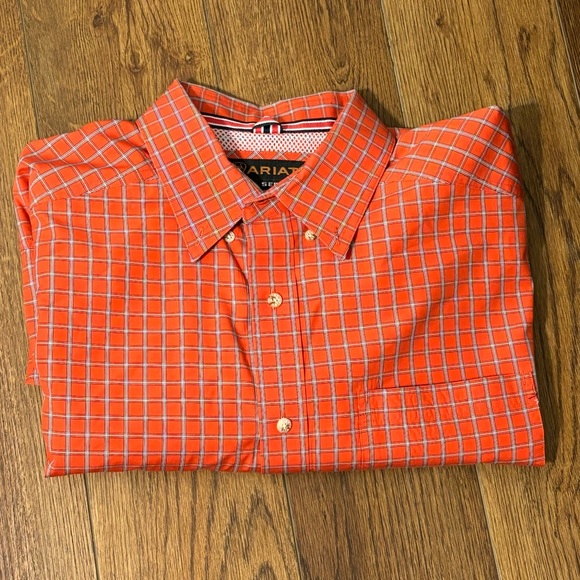 Artist Pro Series Long Sleeve Button Down - Picture 1 of 7